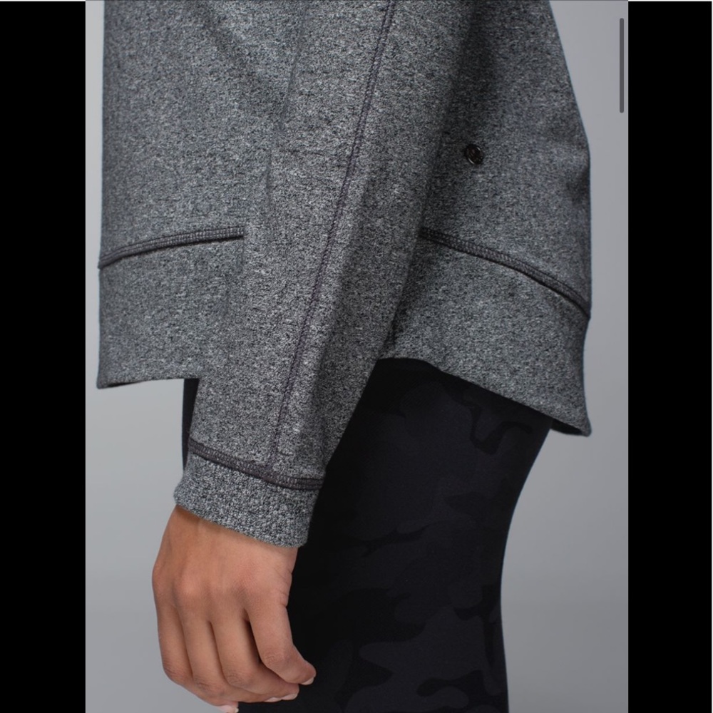 Lululemon Exhalation Pullover II
Heathered - Picture 4 of 11